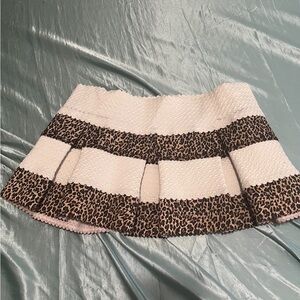Leopard Print Pleated Skirt